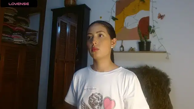 Snapshot of ivanna_dl chatting on May 2026 01:12:01 AM ivanna dl online show from May 2026 01:12:01 AM