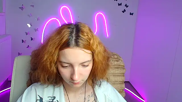 Butterfly Milly online show from June 2026 12:33:01 PM