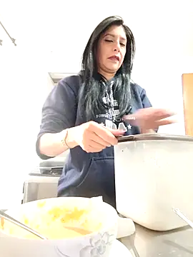 Snapshot of SamanthaRosse01_ chatting on March 2026 03:01:01 PM SamanthaRosse01 online show from March 2026 03:01:01 PM