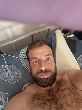 Snapshot of Ammarcuming chatting on April 2026 05:52:01 AM Ammarcuming online show from April 2026 05:52:01 AM