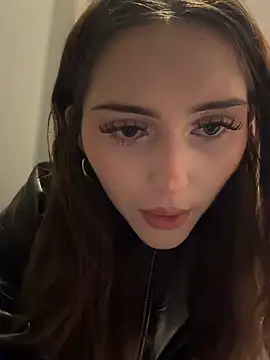 AnitaFly online show from May 2026 01:52:02 PM