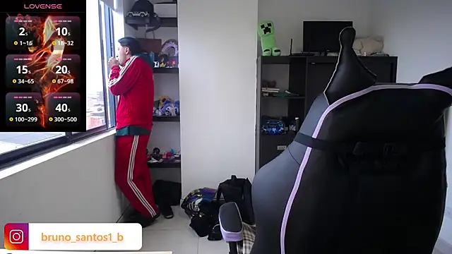 Snapshot of Bruno_santos1 chatting on April 2026 01:07:01 PM Bruno santos1 online show from April 2026 01:07:01 PM