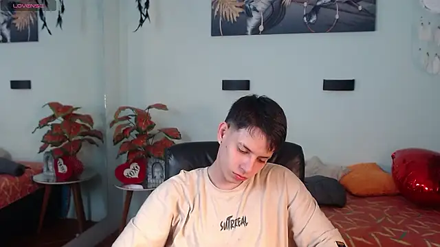 RoaSexi25 online show from March 2026 03:28:01 AM