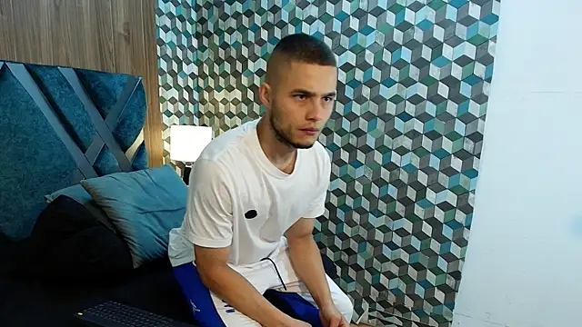 Snapshot of Joaho_Fernandez chatting on June 2026 12:32:02 AM Joaho Fernandez online show from June 2026 12:32:02 AM