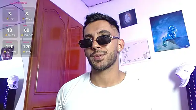 romanpearce  online show from June 2026 08:54:01 PM
