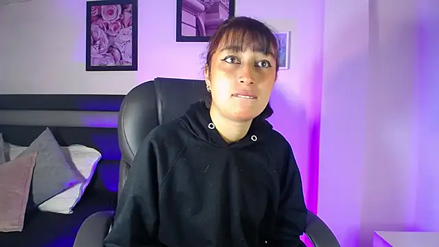 Fenixx 19 online show from April 2026 11:22:02 AM