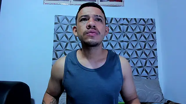 Snapshot of Benjamin_lich chatting on May 2026 07:22:02 PM Benjamin lich online show from May 2026 07:22:02 PM