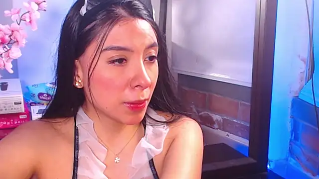 mila gomez  online show from April 2026 01:39:01 AM