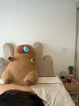 SerenaFox  online show from April 2026 09:26:02 PM