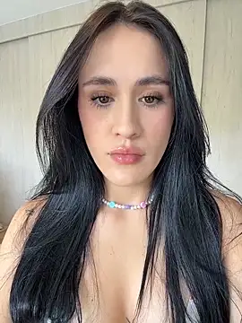 SerenaFox  online show from April 2026 08:31:02 PM