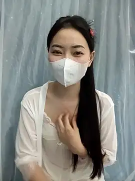 Snapshot of Xiangchuu chatting on April 2026 03:35:01 PM Xiangchuu online show from April 2026 03:35:01 PM