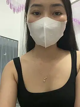 Xiangchuu online show from July 2026 03:00:02 PM