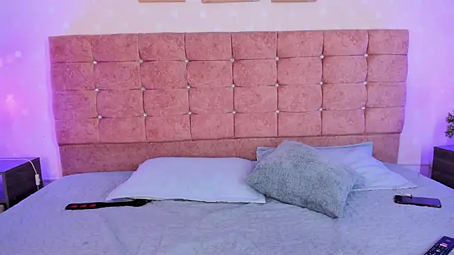 Snapshot of lilith_sabrina_20 chatting on April 2026 01:39:01 PM lilith sabrina 20 online show from April 2026 01:39:01 PM