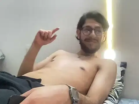 Snapshot of HornyPizzaBoyX chatting on April 2026 03:55:01 AM HornyPizzaBoyX online show from April 2026 03:55:01 AM