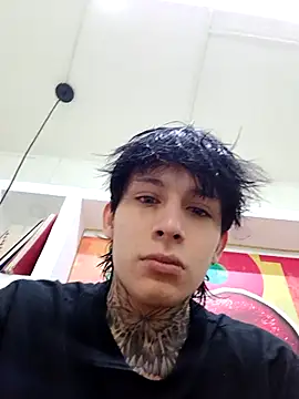 naty 18 online show from March 2026 07:47:02 PM