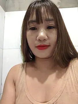 Snapshot of xinhxinh-cute chatting on March 2026 06:30:02 AM xinhxinh-cute online show from March 2026 06:30:02 AM