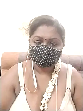 Snapshot of Tamil-Dhara chatting on March 2026 05:57:02 PM Tamil-Dhara online show from March 2026 05:57:02 PM