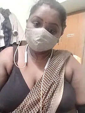 Snapshot of Tamil-Dhara chatting on April 2026 05:52:02 PM Tamil-Dhara online show from April 2026 05:52:02 PM