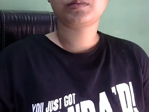Snapshot of shivi_jaan chatting on May 2026 03:50:02 PM shivi jaan online show from May 2026 03:50:02 PM
