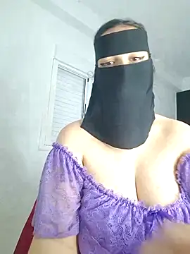 Snapshot of Big_as-big chatting on April 2026 09:04:01 PM Big as-big online show from April 2026 09:04:01 PM