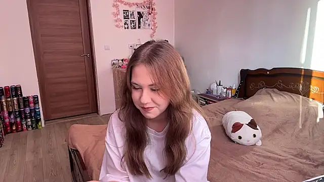 Snapshot of NyelleSpir chatting on May 2026 03:20:02 PM NyelleSpir online show from May 2026 03:20:02 PM