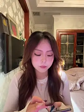 thelittlexx online show from April 2026 12:20:01 PM