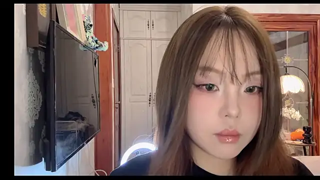 thelittlexx online show from May 2026 07:27:01 AM