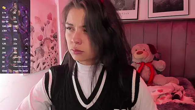 Snapshot of Kikii_1 chatting on April 2026 03:29:01 AM Kikii 1 online show from April 2026 03:29:01 AM