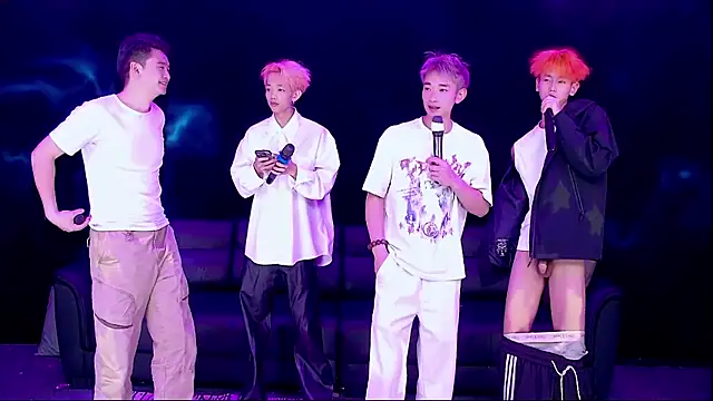 Gayboy-000001 online show from April 2026 12:28:02 PM