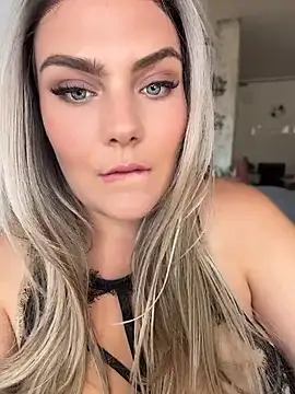 Blonde Cougar online show from July 2026 02:51:01 PM