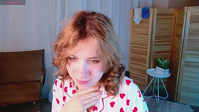 Snapshot of miraiakik chatting on June 2026 06:27:02 AM miraiakik online show from June 2026 06:27:02 AM
