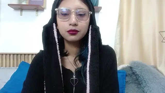 Violet 2003 online show from June 2026 02:34:01 PM