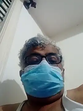 Snapshot of mature55 chatting on April 2026 01:33:02 PM mature55 online show from April 2026 01:33:02 PM