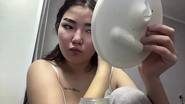 LammingLoner online show from April 2026 03:19:02 PM