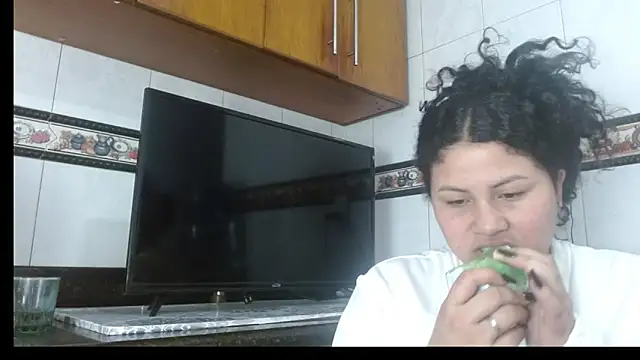 Slut Full Messy online show from April 2026 03:06:01 PM