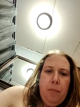 023thickandjuicy07 online show from April 2026 02:27:01 AM