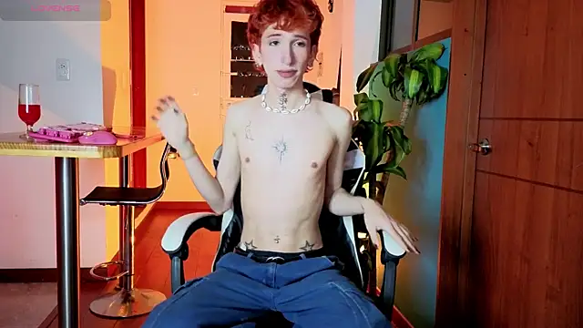 Snapshot of Nathan_twink chatting on April 2026 05:26:02 AM Nathan twink online show from April 2026 05:26:02 AM