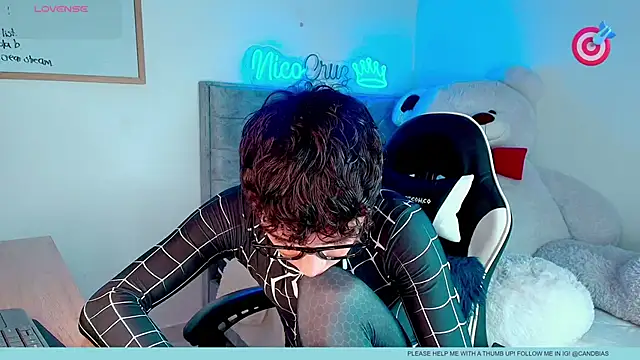 niico prince online show from March 2026 08:03:01 PM