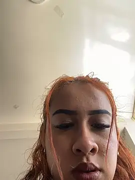 Snapshot of gretchen_1998 chatting on April 2026 06:27:01 PM gretchen 1998 online show from April 2026 06:27:01 PM