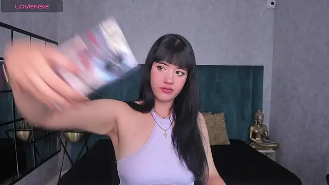 Antoniajblair online show from April 2026 11:28:01 AM