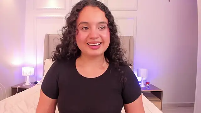 ShanonFox oficial online show from April 2026 09:19:01 PM