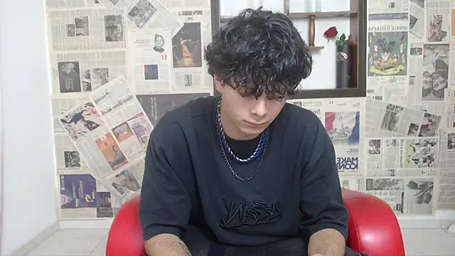 sebastian rougue online show from April 2026 09:40:02 PM