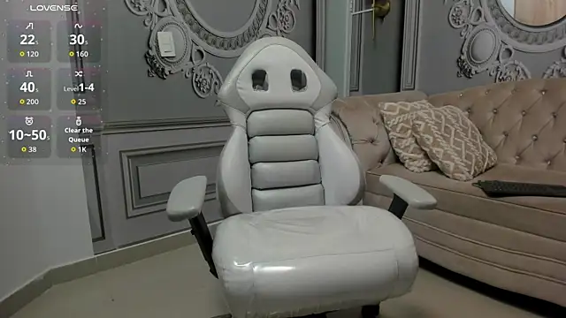 Andeuw   online show from April 2026 03:00:01 AM