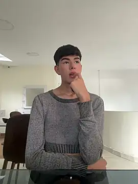 Snapshot of CAROLYNFOSTER chatting on April 2026 02:39:01 PM CAROLYNFOSTER online show from April 2026 02:39:01 PM