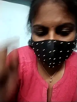 Snapshot of honeyflowerr chatting on March 2026 05:57:02 PM honeyflowerr online show from March 2026 05:57:02 PM