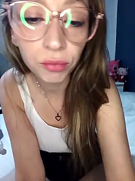 nickyone90 online show from April 2026 07:53:01 PM