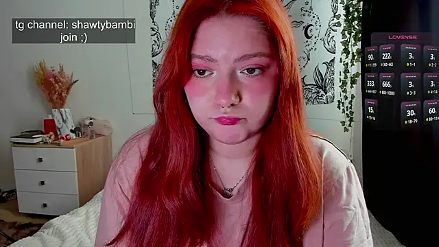 Snapshot of bambimayy chatting on May 2026 11:40:01 AM bambimayy online show from May 2026 11:40:01 AM