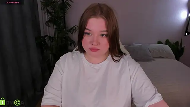 Snapshot of Kathy_1una chatting on May 2026 05:09:01 PM Kathy 1una online show from May 2026 05:09:01 PM