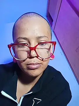 xblackstarX1 online show from April 2026 02:12:02 AM