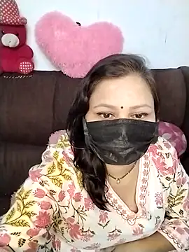 Snapshot of Hoty_bhabii chatting on August 2026 10:07:01 AM Hoty bhabii online show from August 2026 10:07:01 AM